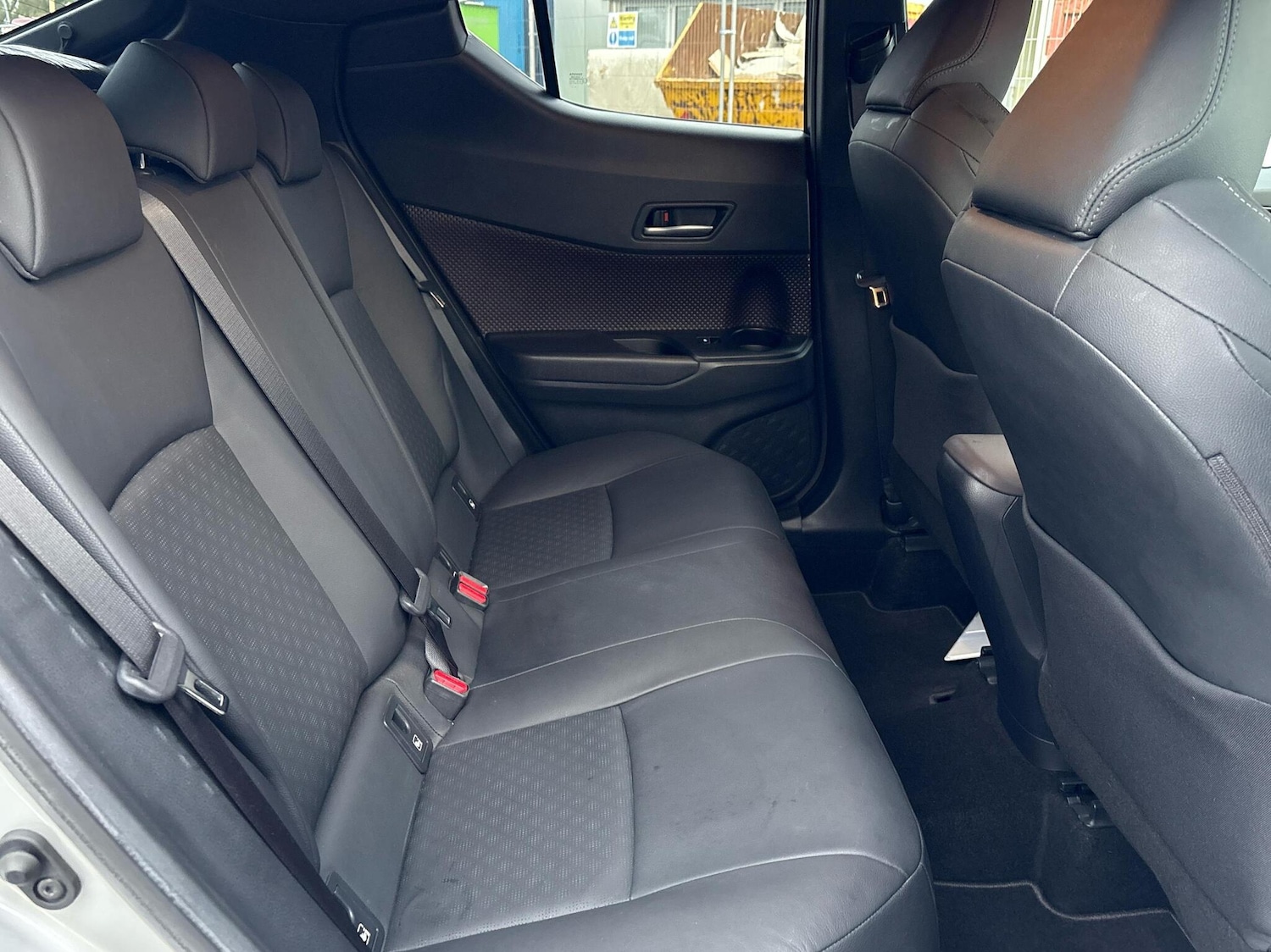 Used Toyota C-HR 2019 for sale - 76271506: Photo 13