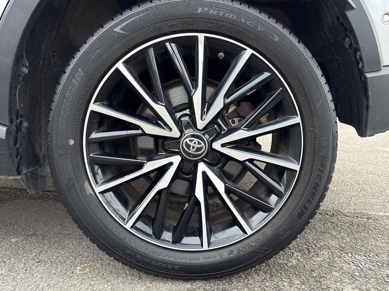 Used Toyota C-HR 2019 for sale - 76271506: Photo 21