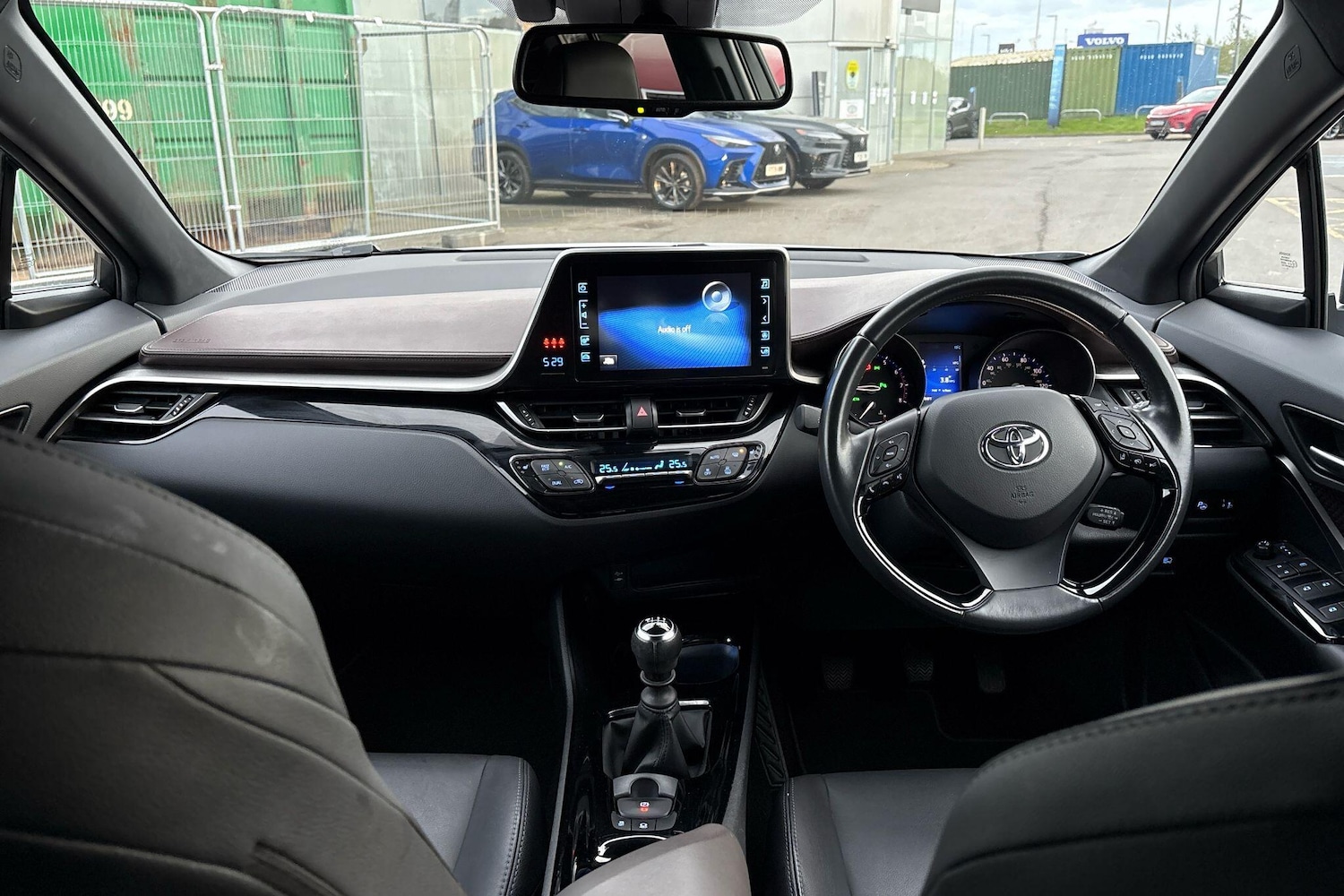 Used Toyota C-HR 2019 for sale - 76271506: Photo 29
