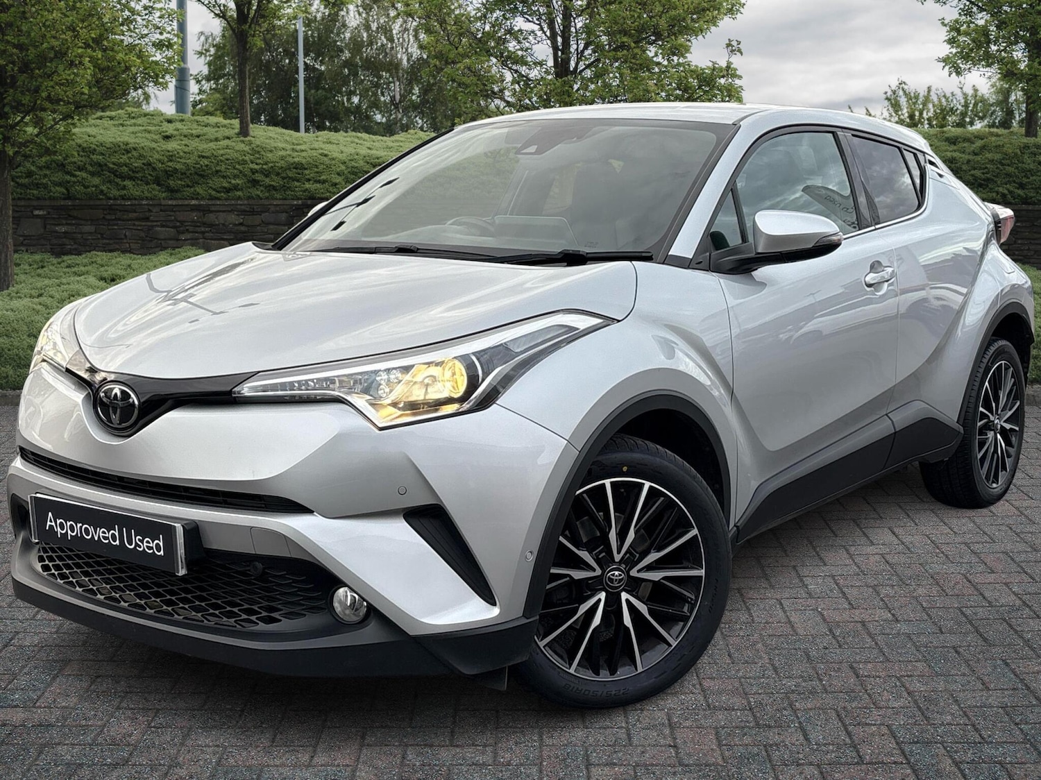 Used Toyota C-HR 2019 for sale - 76271506: Photo 3