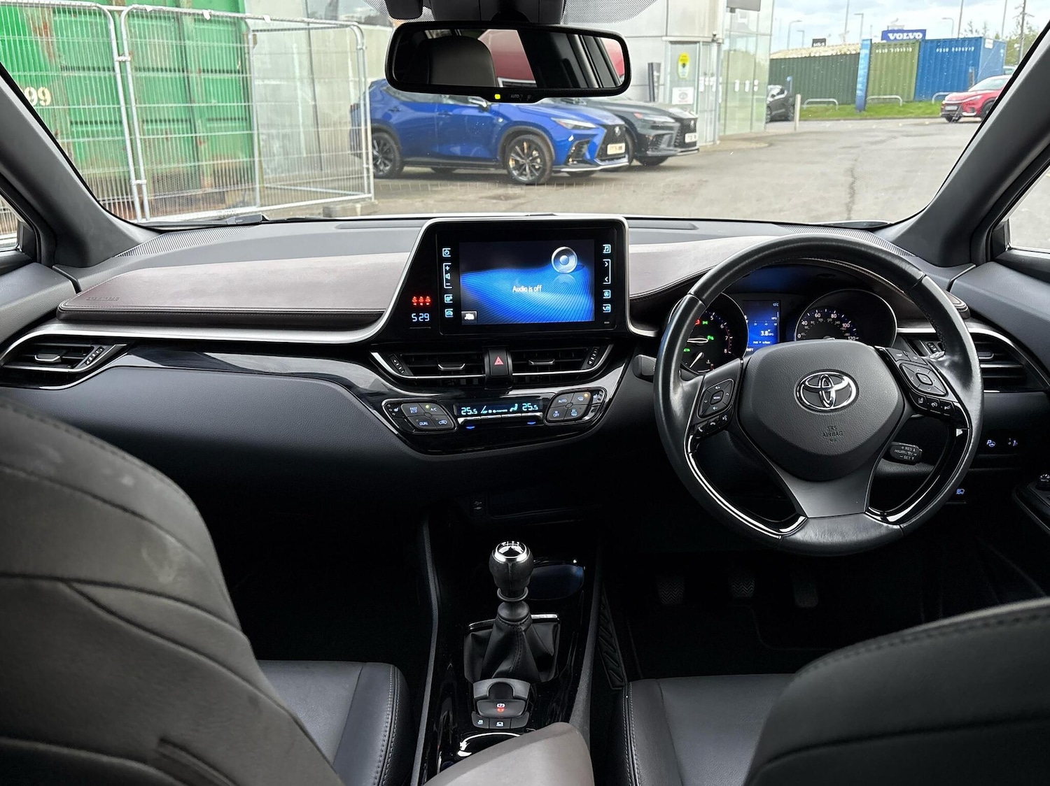 Used Toyota C-HR 2019 for sale - 76271506: Photo 5