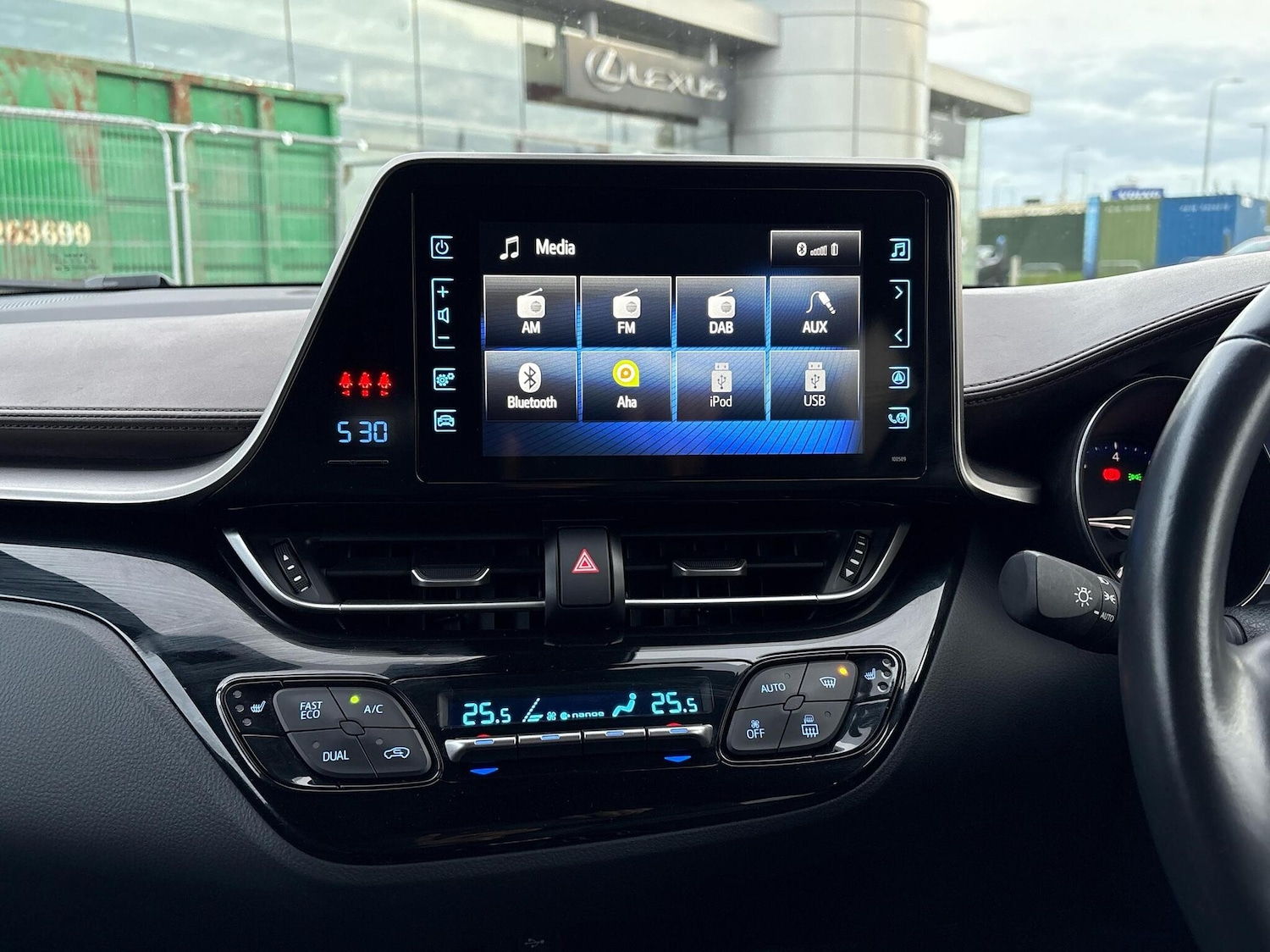 Used Toyota C-HR 2019 for sale - 76271506: Photo 7