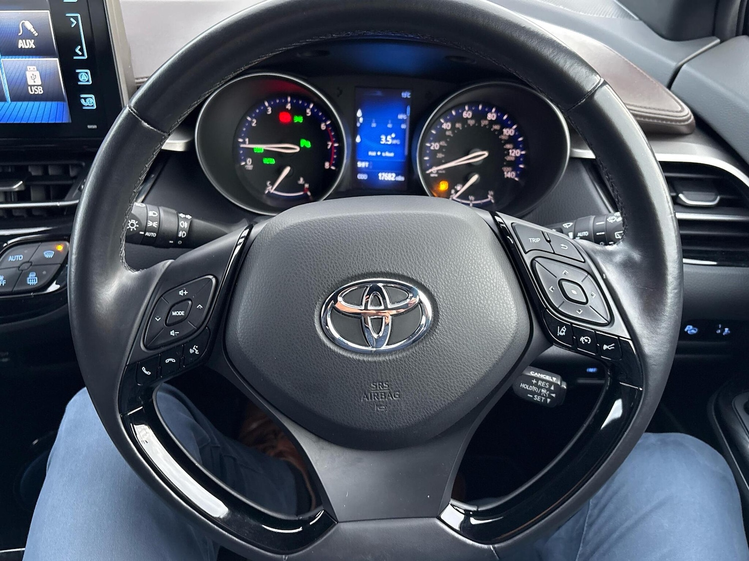 Used Toyota C-HR 2019 for sale - 76271506: Photo 8