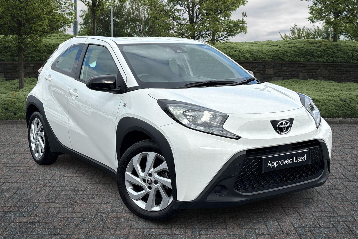Used Toyota Aygo X 2023 for sale - 75842477: Photo 1