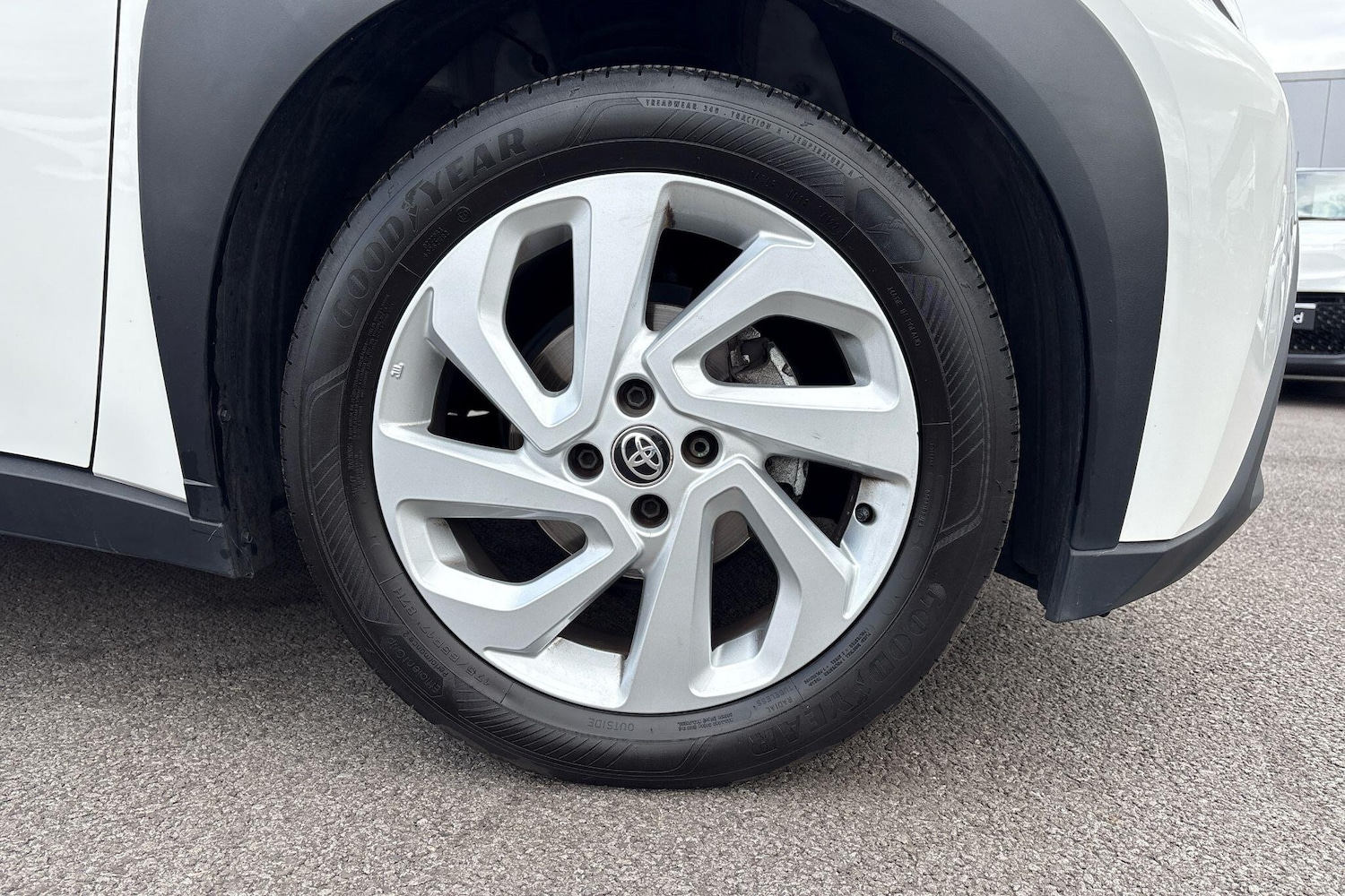 Used Toyota Aygo X 2023 for sale - 75842477: Photo 23
