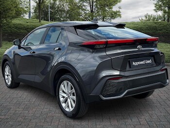 Used Toyota C-HR 2024 for sale - 75783429: Photo