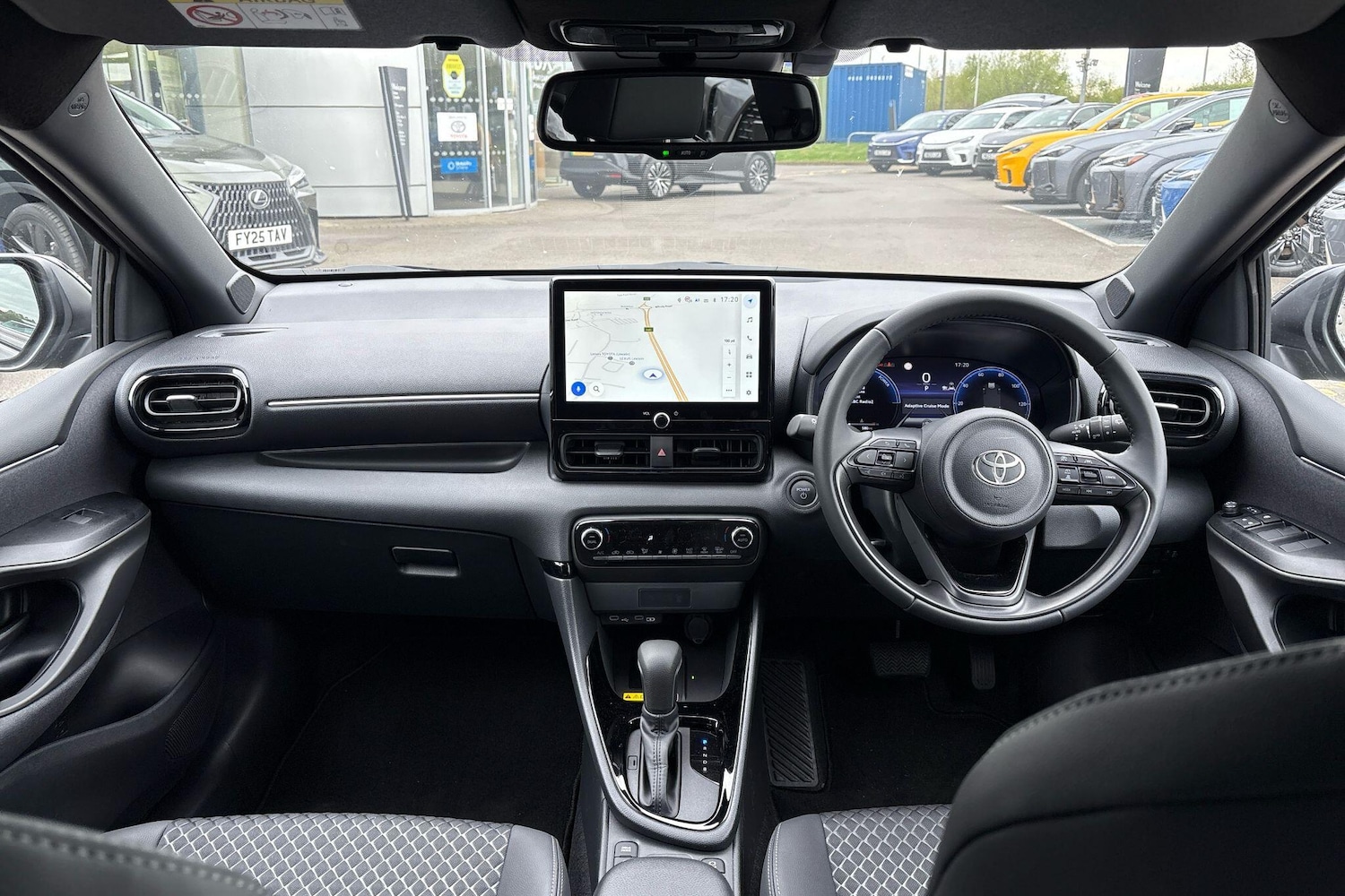 Used Toyota Yaris 2025 for sale - 76486672: Photo 5