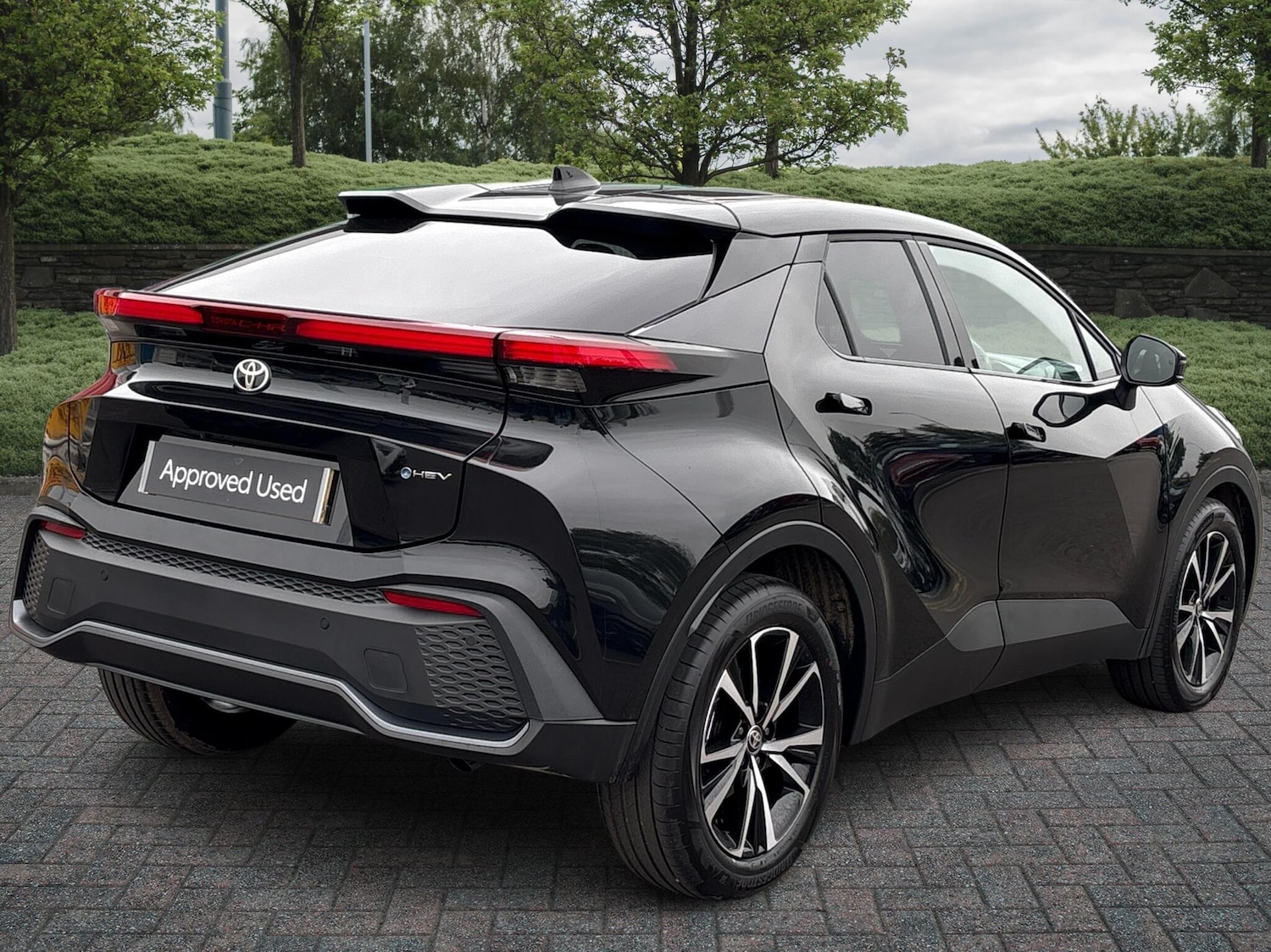 Used Toyota C-HR 2025 for sale - 76486678: Photo 2