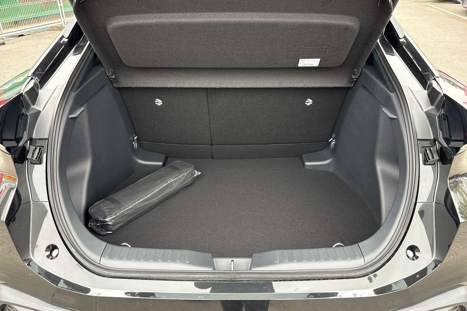 Used Toyota C-HR 2025 for sale - 76486678: Photo 48