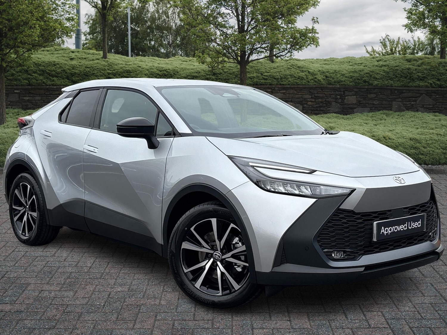 Used Toyota C-HR 2025 for sale - 76635366: Photo 1