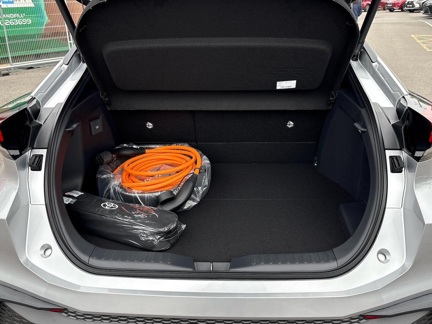 Used Toyota C-HR 2025 for sale - 76635366: Photo 14