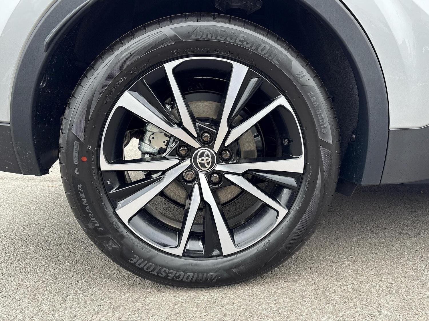 Used Toyota C-HR 2025 for sale - 76635366: Photo 18