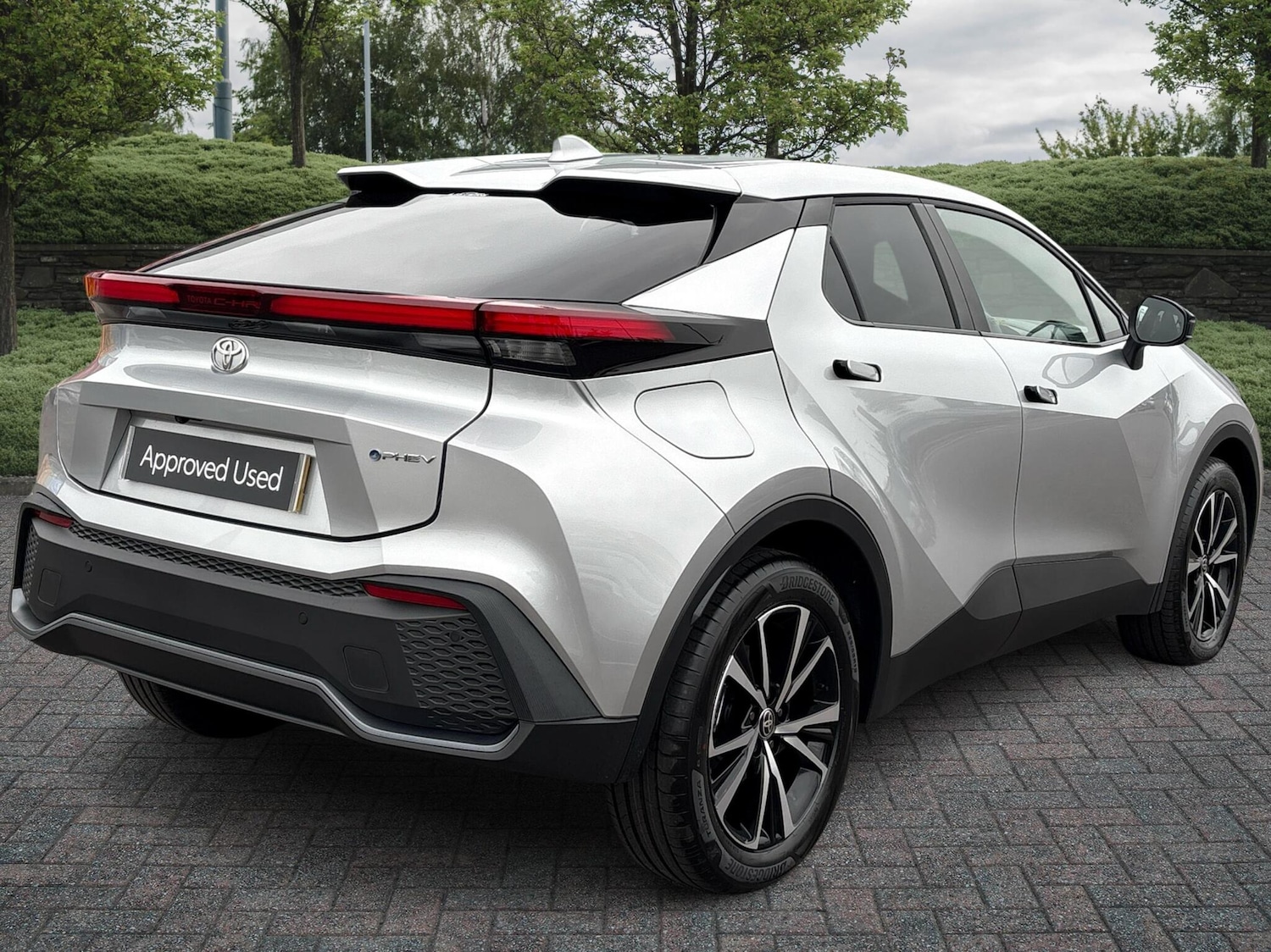 Used Toyota C-HR 2025 for sale - 76635366: Photo 2