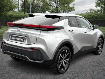 Used Toyota C-HR 2025 for sale - 76635366: Photo