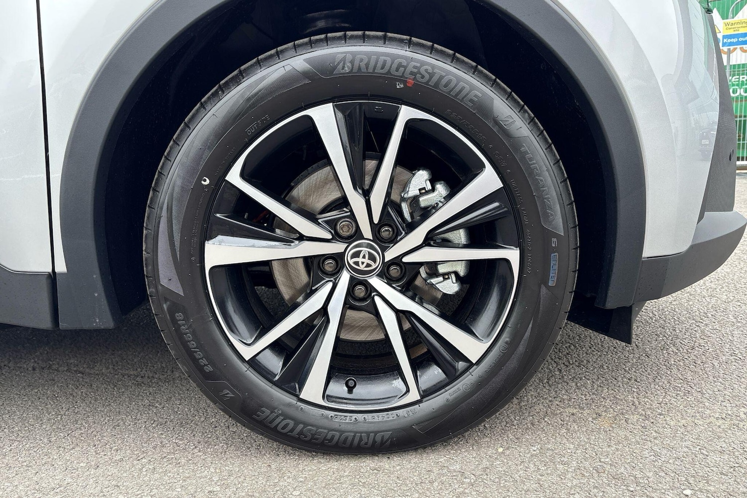 Used Toyota C-HR 2025 for sale - 76635366: Photo 54