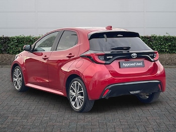 Used Toyota Yaris 2022 for sale - 76800490: Photo