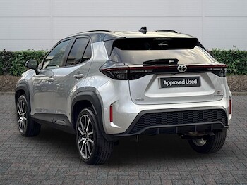 Used Toyota Yaris 2024 for sale - 77794864: Photo