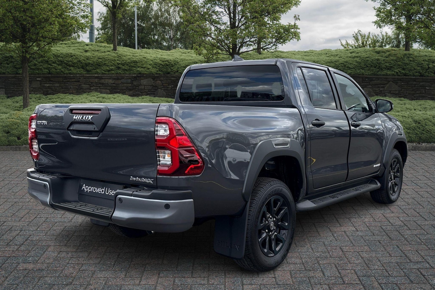 Used Toyota Hilux 2025 for sale - 76486620: Photo 2