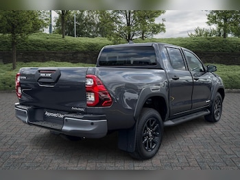 Used Toyota Hilux 2025 for sale - 76486620: Photo