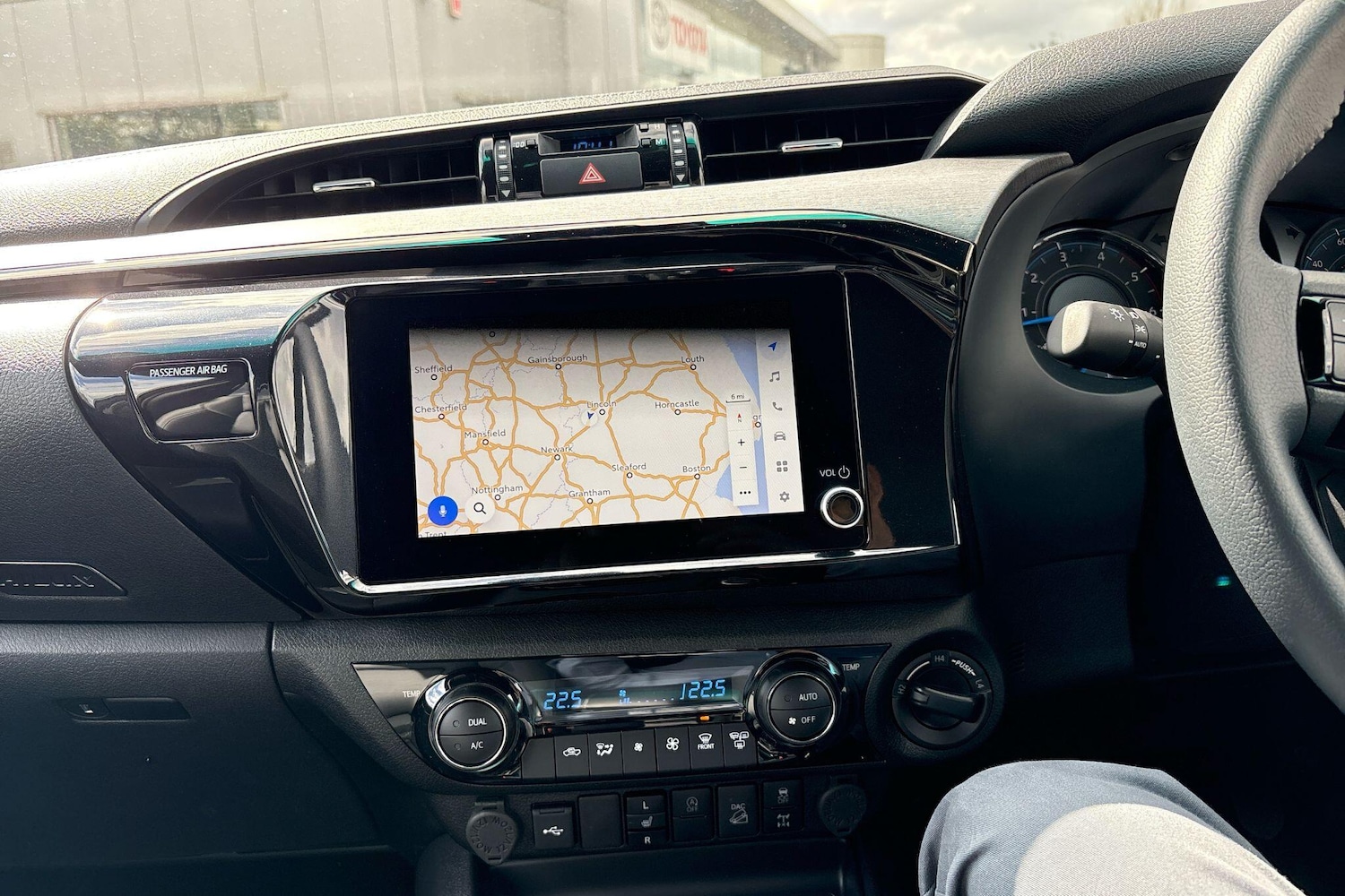 Used Toyota Hilux 2025 for sale - 76486620: Photo 8