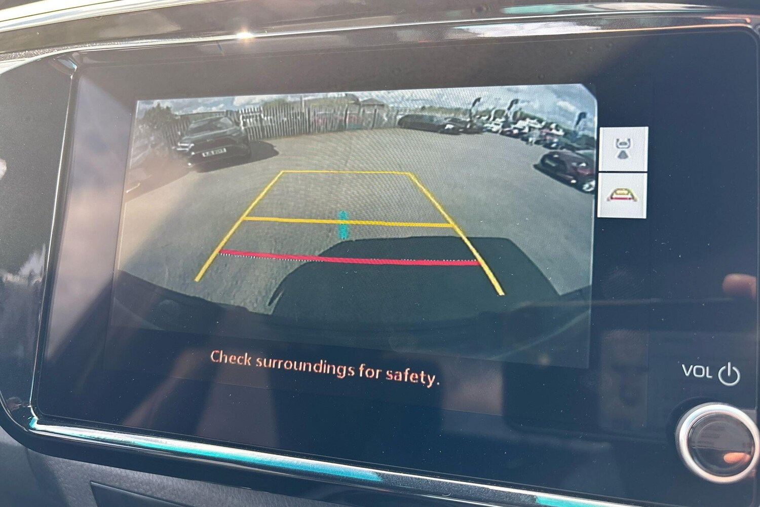 Used Toyota Hilux 2025 for sale - 76486620: Photo 9