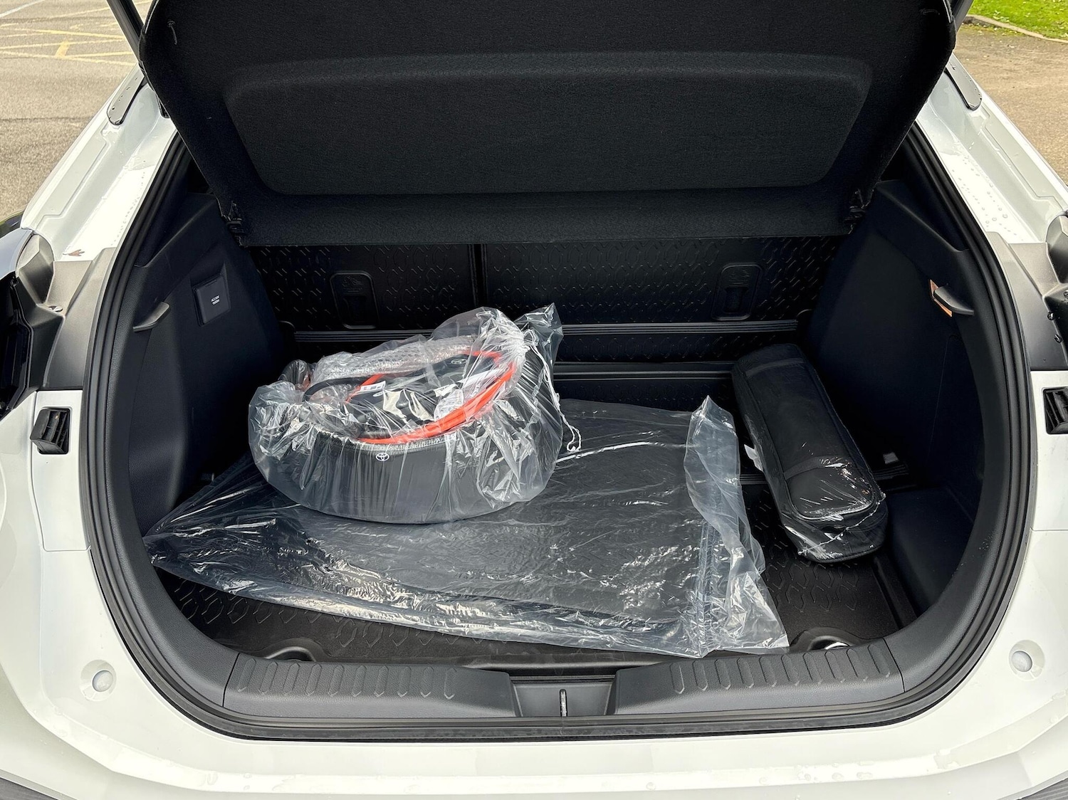 Used Toyota C-HR 2025 for sale - 76635398: Photo 14