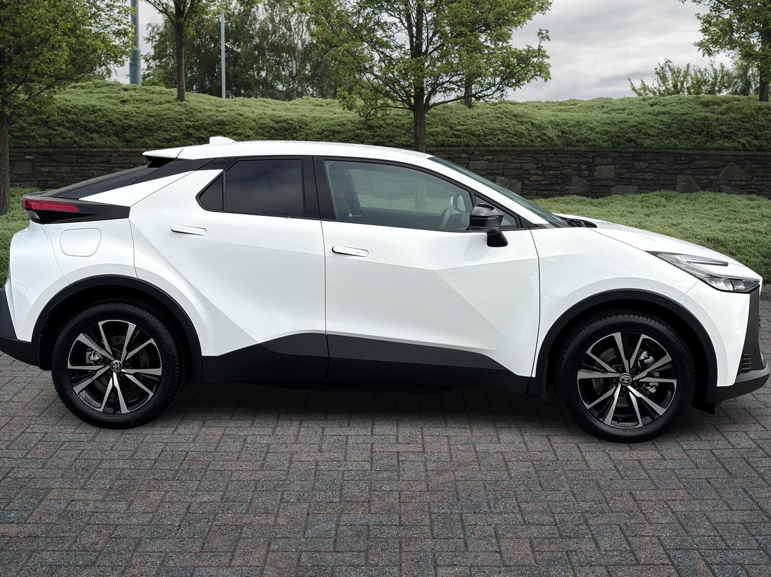 Used Toyota C-HR 2025 for sale - 76635398: Photo 16