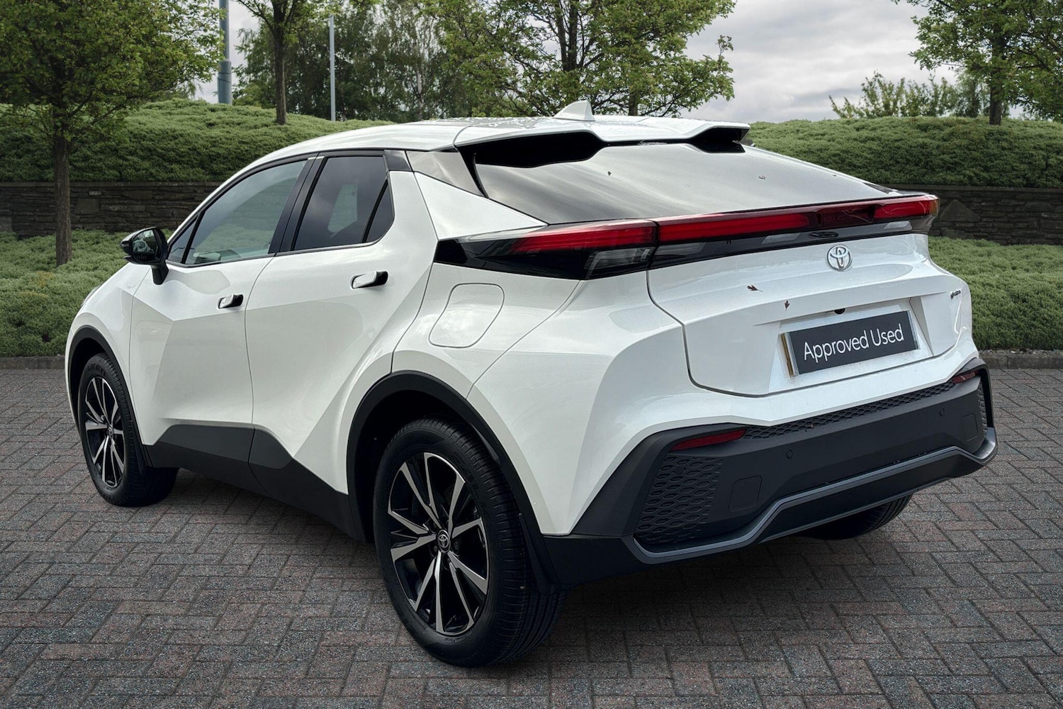 Used Toyota C-HR 2025 for sale - 76635398: Photo 30