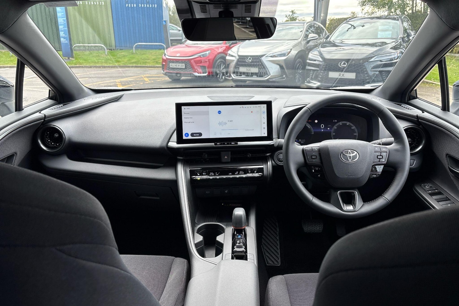 Used Toyota C-HR 2025 for sale - 76635398: Photo 31