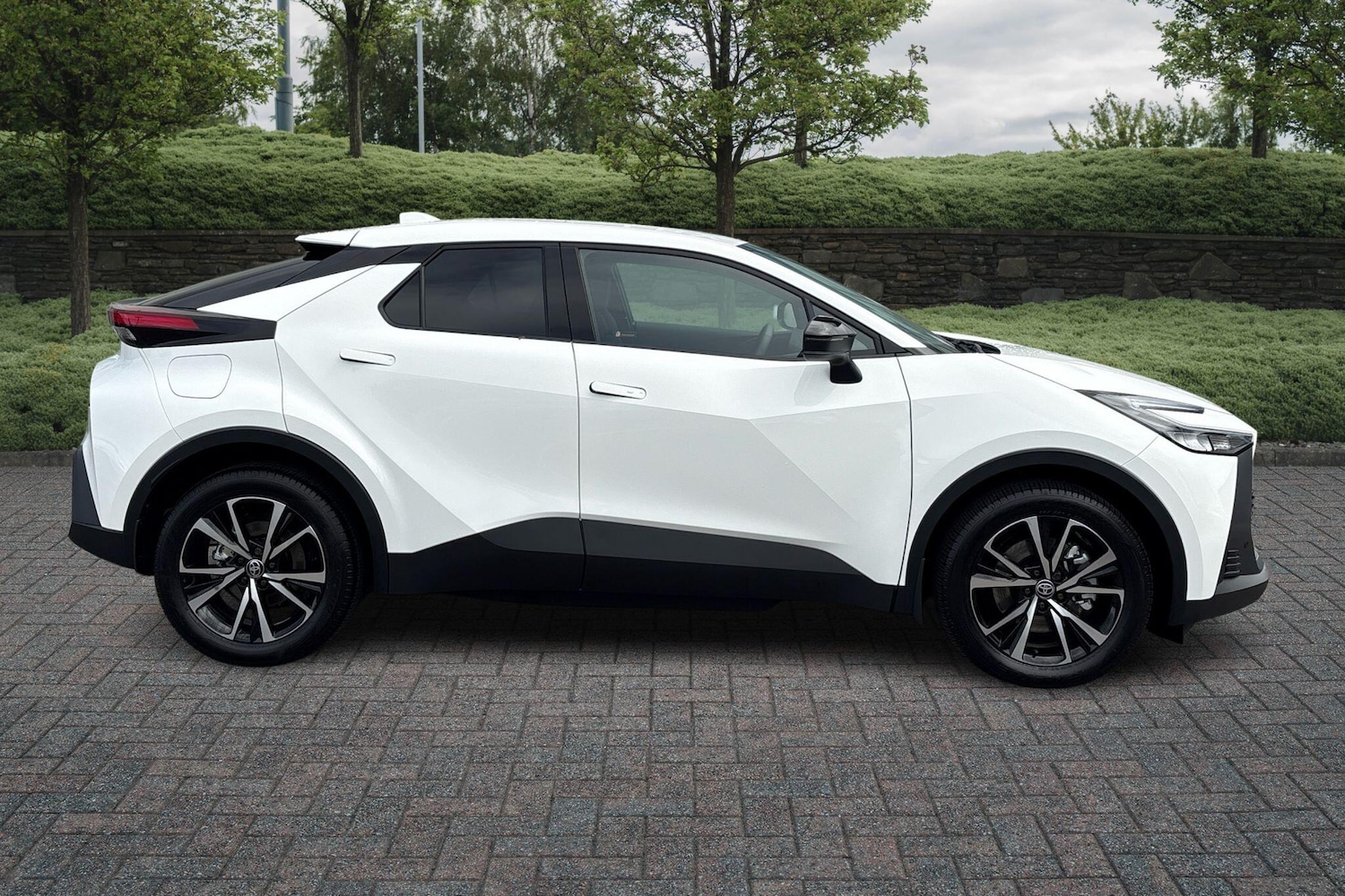 Used Toyota C-HR 2025 for sale - 76635398: Photo 41