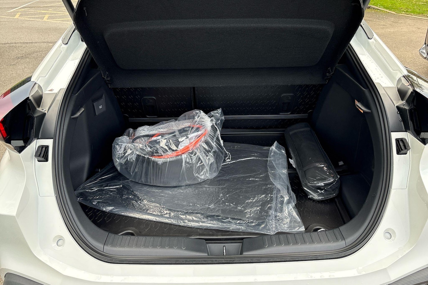 Used Toyota C-HR 2025 for sale - 76635398: Photo 48