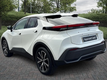 Used Toyota C-HR 2025 for sale - 76635398: Photo