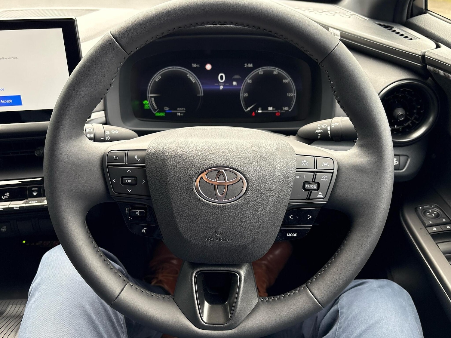 Used Toyota C-HR 2025 for sale - 76635398: Photo 8