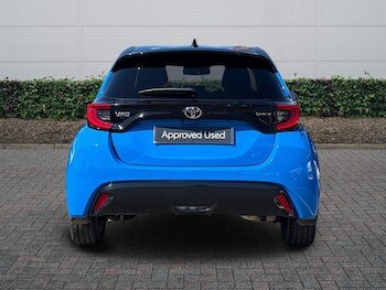 Used Toyota Yaris 2024 for sale - 78363750: Photo