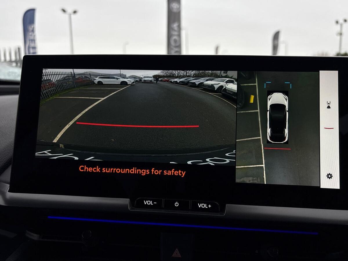 Used Toyota C-HR 2024 for sale - 77013625: Photo 10