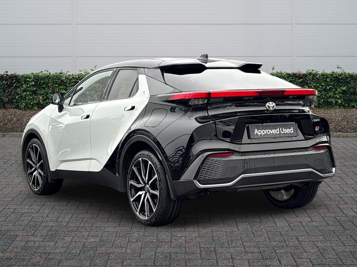 Used Toyota C-HR 2024 for sale - 77013625: Photo 2