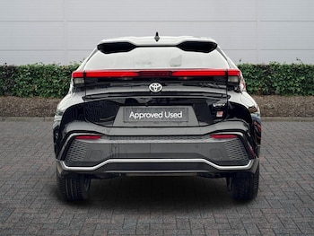 Used Toyota C-HR 2024 for sale - 77013625: Photo