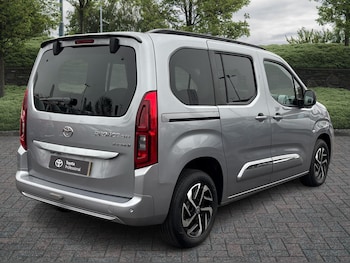 Used Toyota PROACE CITY Verso 2025 for sale - 77525744: Photo