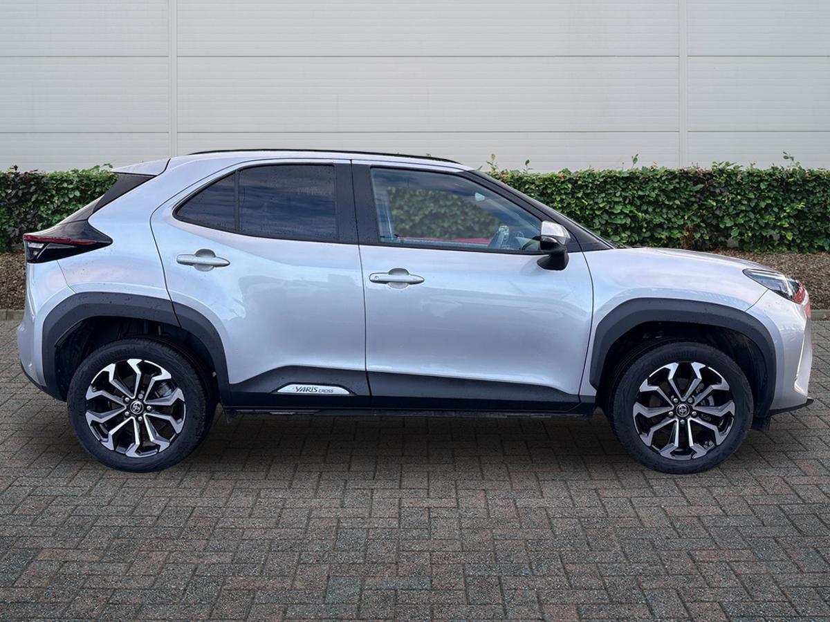 Used Toyota Yaris Cross 2025 for sale - 78073862: Photo 5