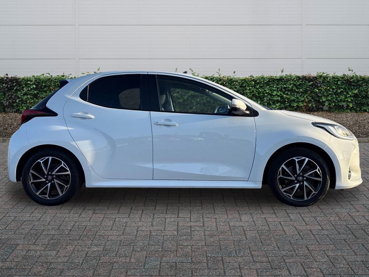 Used Toyota Yaris 2023 for sale - 77959270: Photo 5