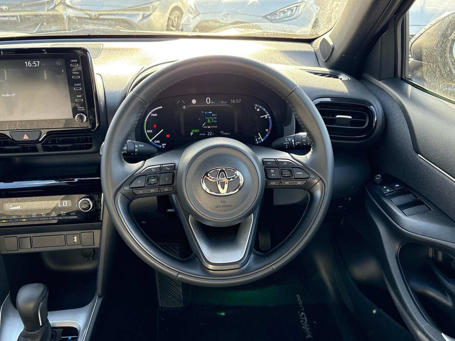 Used Toyota Yaris 2024 for sale - 75842344: Photo 7