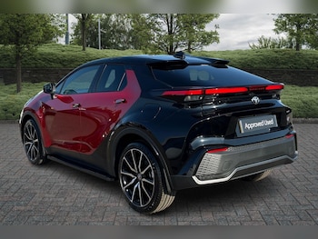 Used Toyota C-HR 2024 for sale - 79465970: Photo