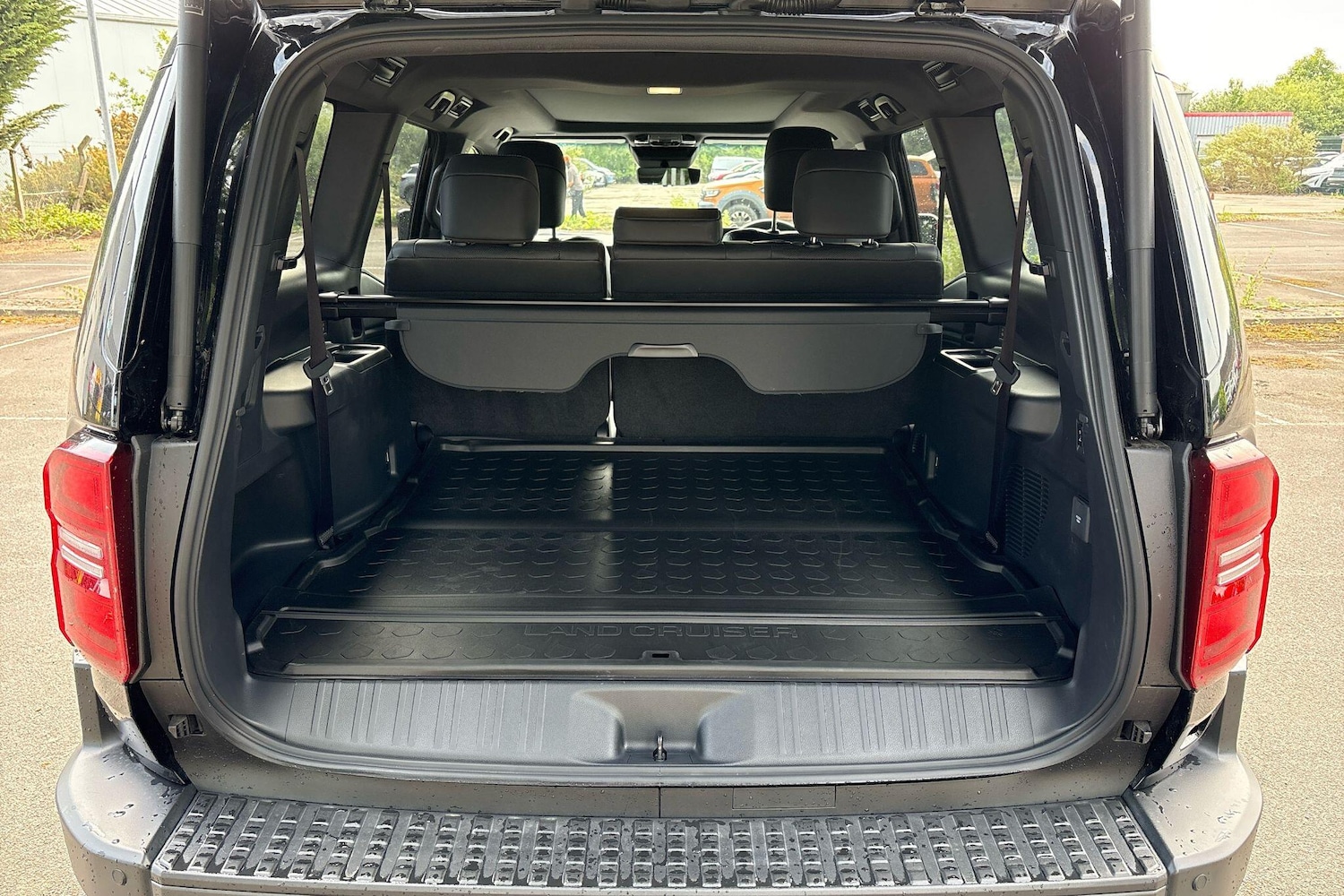 Used Toyota Land Cruiser 2024 for sale - 76486630: Photo 24