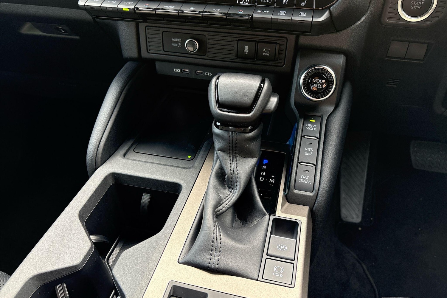 Used Toyota Land Cruiser 2024 for sale - 76486630: Photo 6