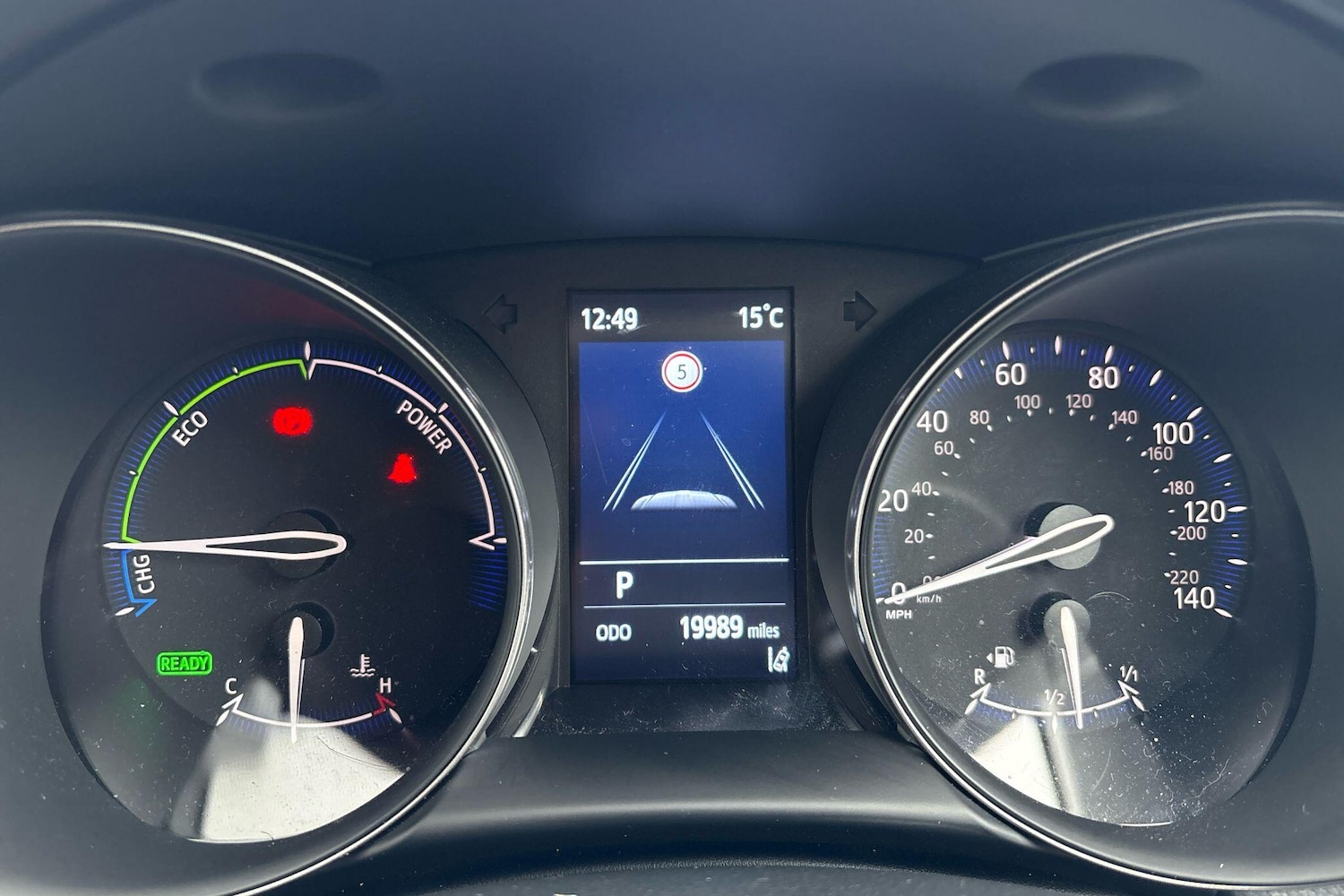 Used Toyota C-HR 2023 for sale - 76662315: Photo 11