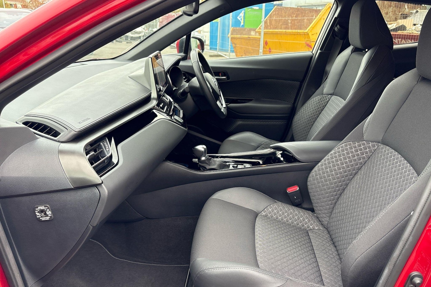 Used Toyota C-HR 2023 for sale - 76662315: Photo 17