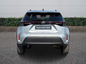Used Toyota Yaris Cross 2025 for sale - 79203399: Photo