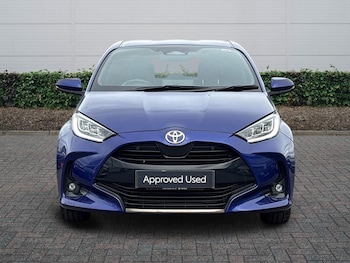 Used Toyota Yaris 2024 for sale - 77840908: Photo