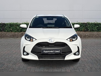 Used Toyota Yaris 2024 for sale - 79318375: Photo