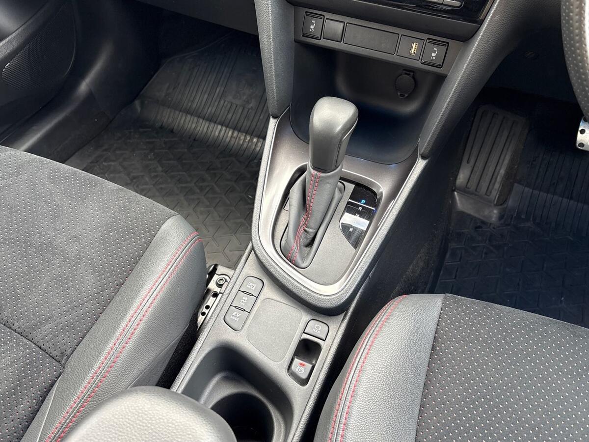 Used Toyota Yaris Cross 2023 for sale - 77280631: Photo 17